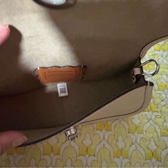 Coachtopia White Wavy Dinky Crossbody Shoulder Bag - Picture 13 of 13